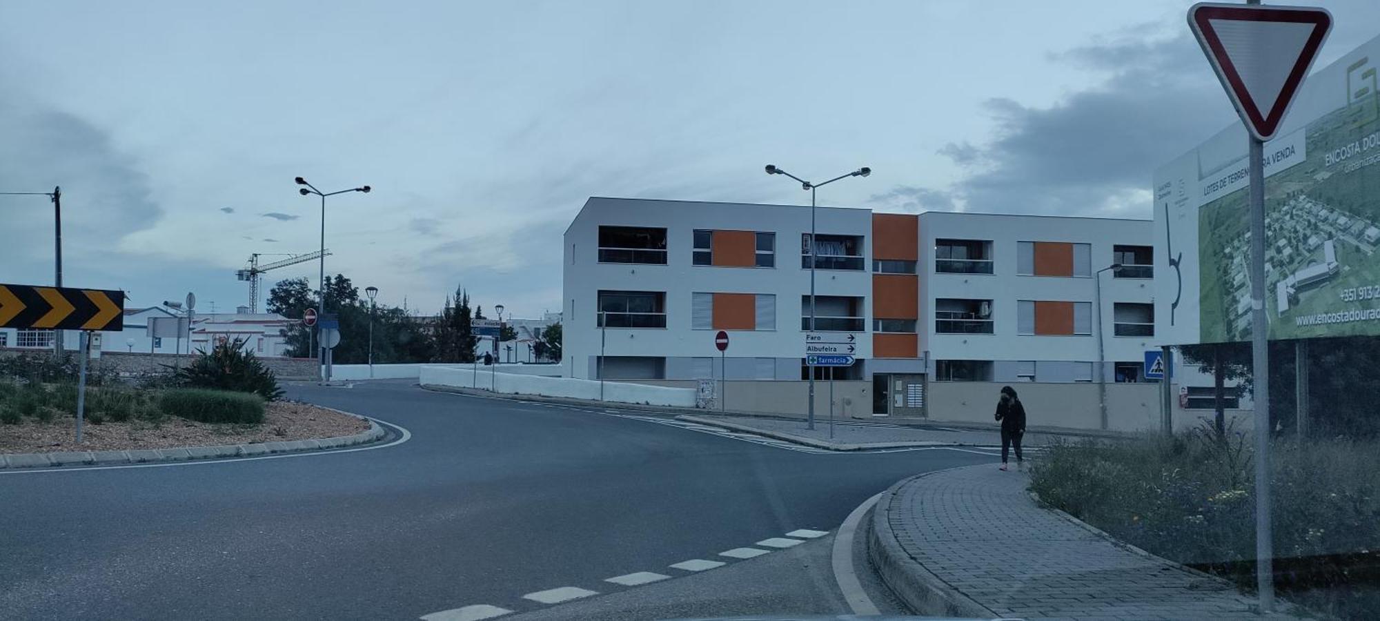 Apt Alcantarilha Oda fotoğraf